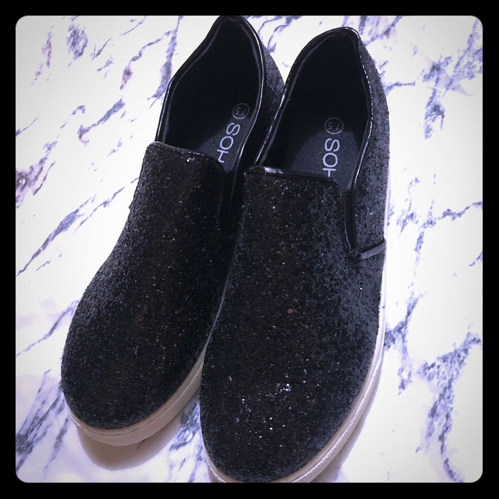 Offers welcome! NIB Black Sparkles Slip on Shoes - Picture 2 of 4
